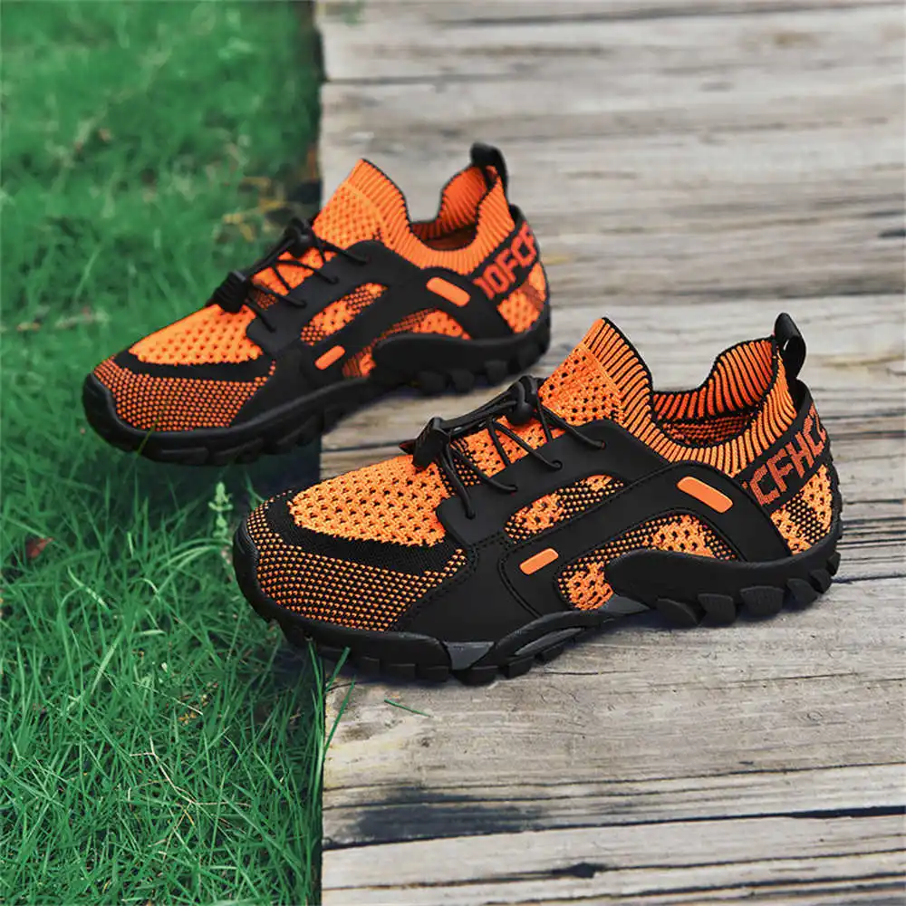 Tech Accessories Luxury - Sepatu olahraga pria, ukuran 43 ukuran