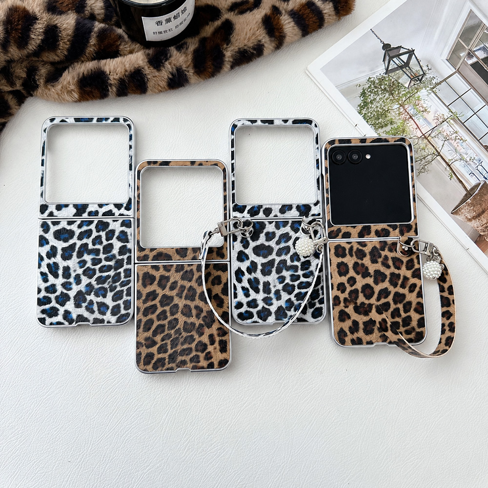 Casing Ponsel Lipat Motif Maca - Tech Computer Accessories ulasan dan harga