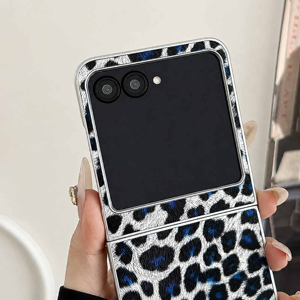 Casing Ponsel Lipat Motif Maca - Tech Computer Accessories ulasan dan harga