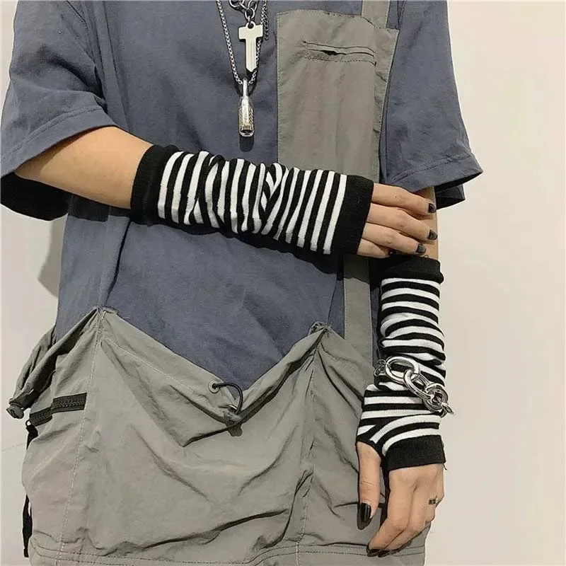 Sarung Tangan Tanpa Jari Panja - Y2K Tech Accessories ulasan dan harga