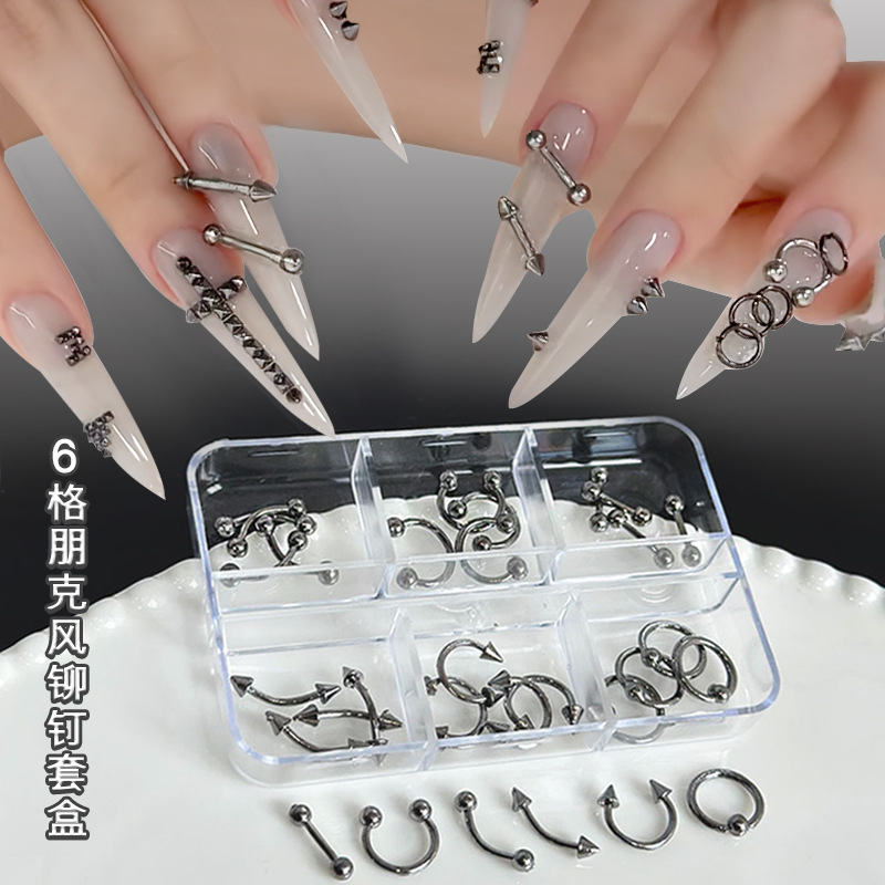 6Grids 3D Rivet Gaya Punk Hias - Y2K Tech Accessories ulasan dan harga