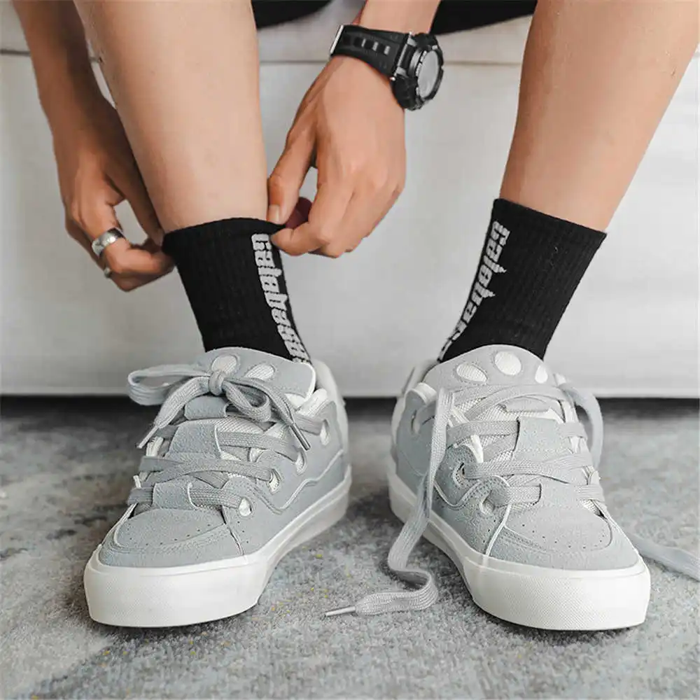 Sepatu bot krem wanita, dengan - Tech Accessories Luxury ulasan dan harga